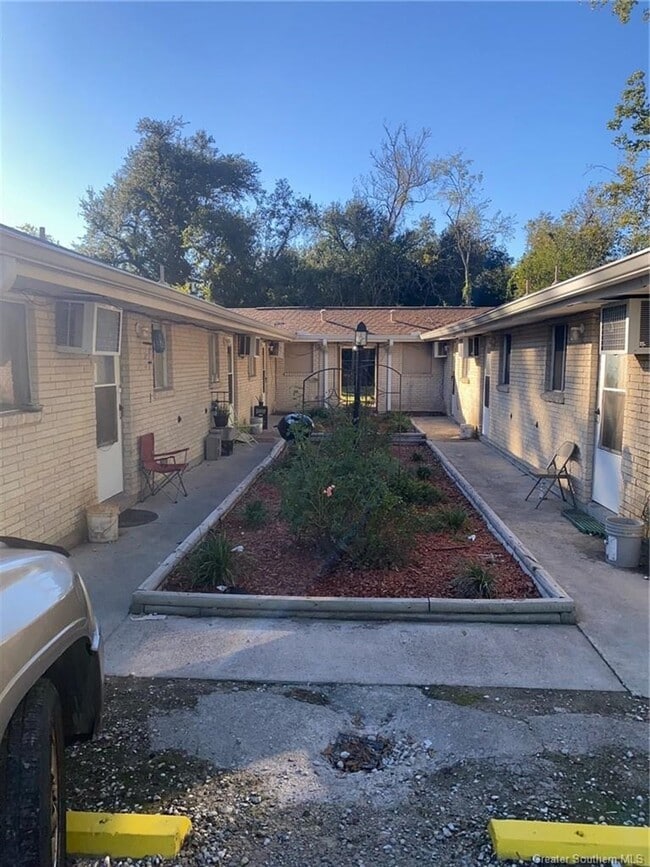 Photo - 3728 E Opelousas St
