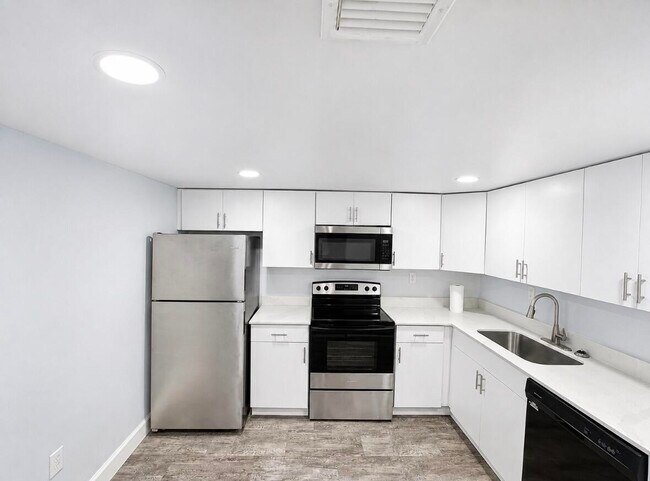 Photo - 1250 NE 125th St Unit 216d