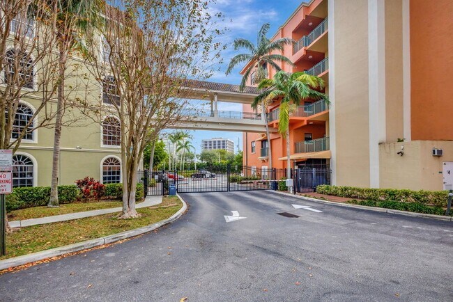 Photo - 1620 Presidential Way Unit 110