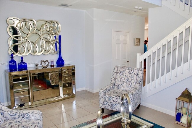 Photo - 3728 SE 5th Ct