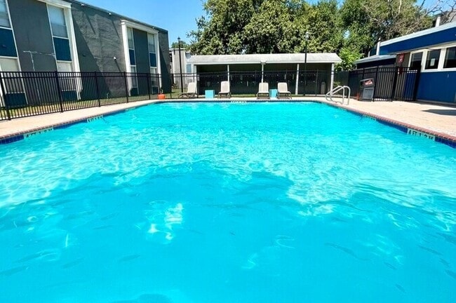 Sparkling Pool