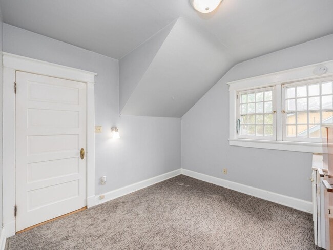 Photo - 234 W Park Pl Unit 3