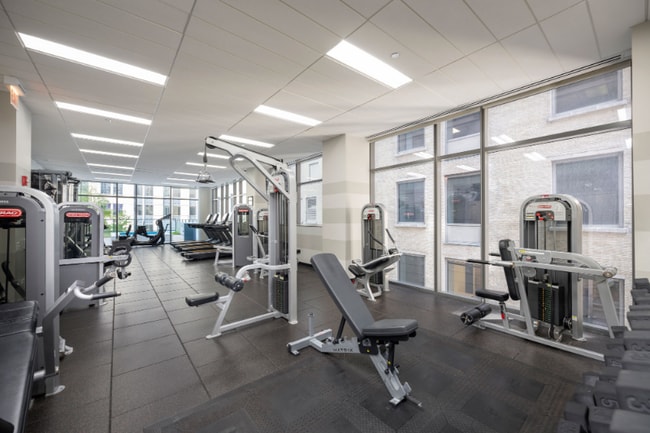 Photo - 209 N Wells St