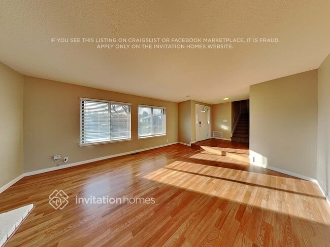 Photo - 437 Royal Oaks Dr