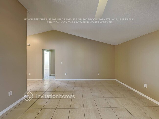 120 Mango Ct