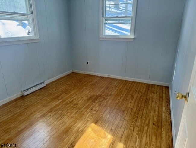 Photo - 56 Appleseed Rd