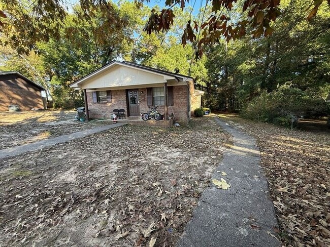 Building Photo - Northeast Pensacola - Harbour Square - 2 bedroom, 1 bathroom