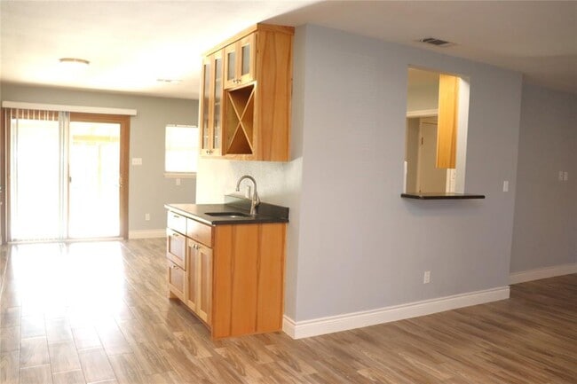 Photo - 606 Mildred Ave