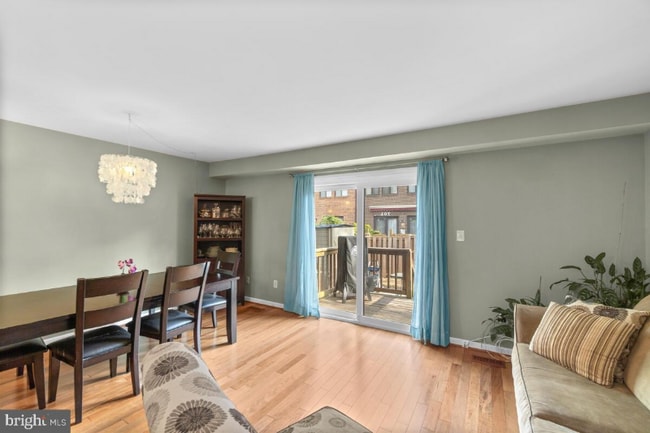 Photo - 5615 Open Sky