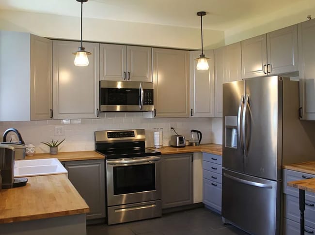 Photo - 1810 SW Queen Ave