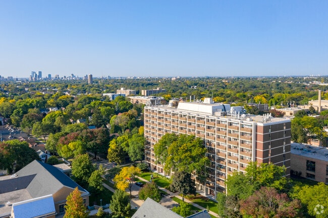 Stunning views - Fountainview