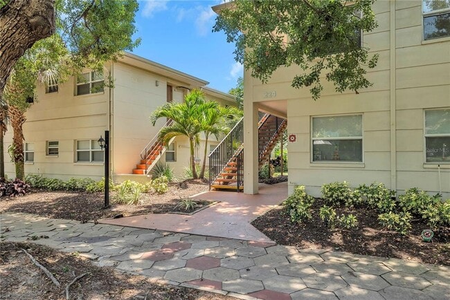 Photo - 224 6th Ave N Unit 13