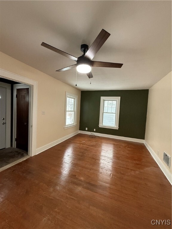 Photo - 1200 N Glencove Rd