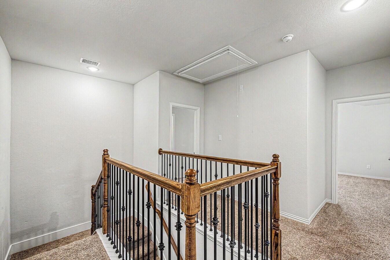 Photo - 209 Cambria Green Ln