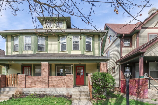 Photo - 2324 Alabama St