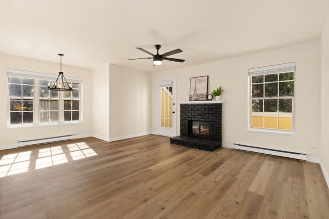 Photo - 1300 W Stuart St Condo Unit 2