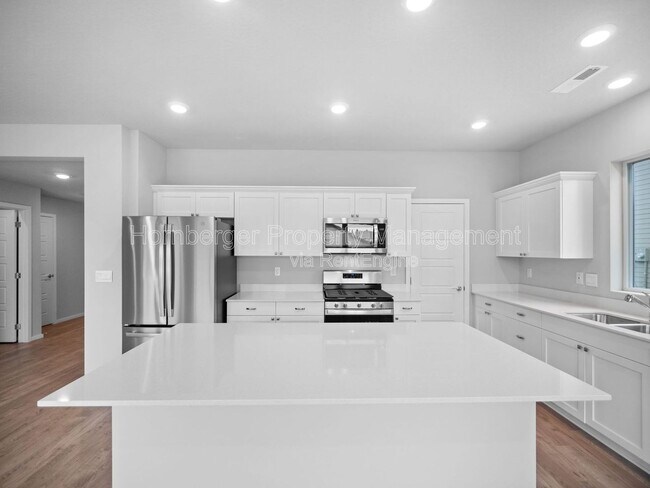 Photo - 5817 W Georgetown Ln