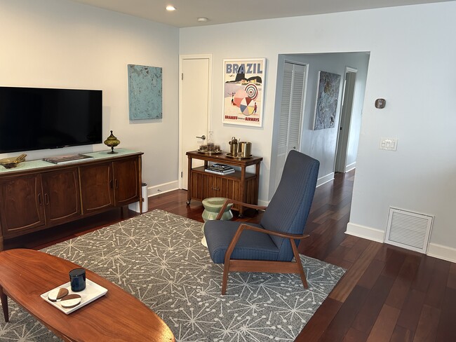 Living Room - 3907 Georgia St Unit 5