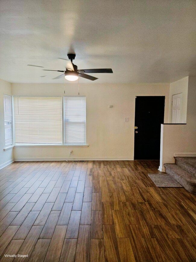 Photo - 143-147 157th St, Calumet City, IL 60409 Apartamento Unidad 143