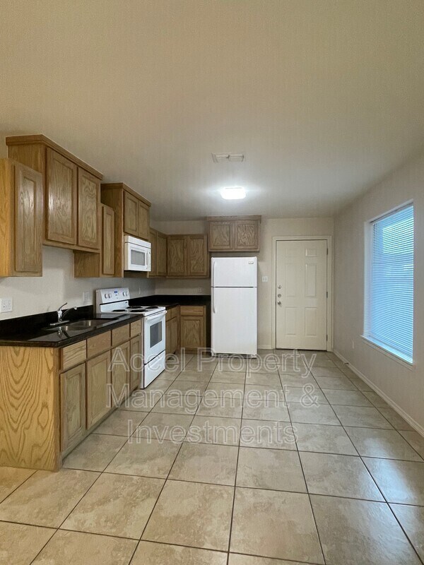 Photo - 415 W Pirul St Unit #3