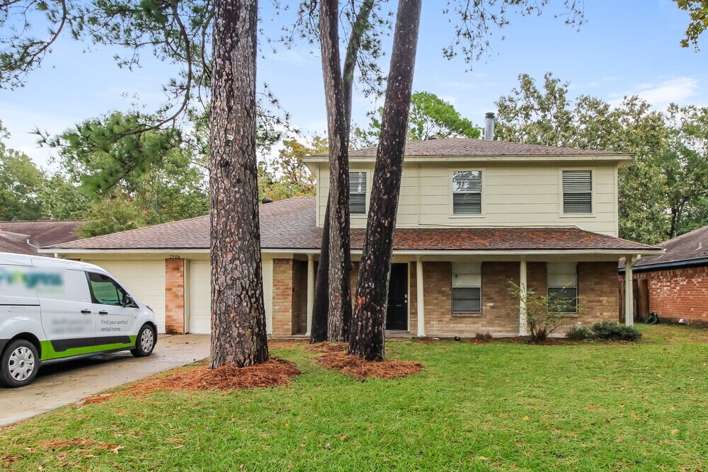 Photo - 25106 Lynbriar Ln