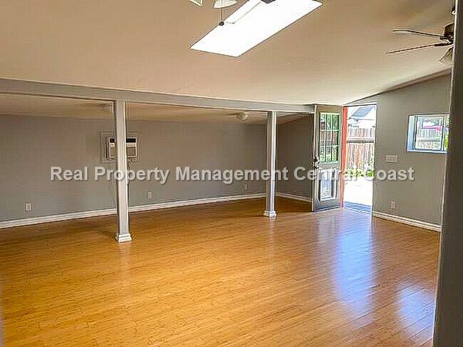 Photo - 17003 Chestnut Ave Unidad A