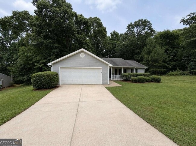 Building Photo - 211 Ravenwood Ct