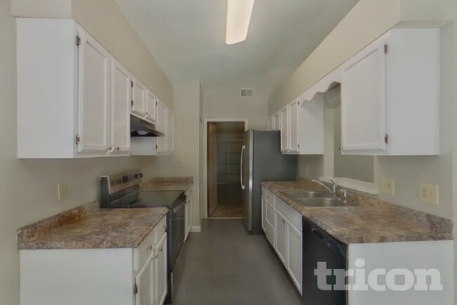 Photo - 2346 Blossom Ridge Dr N