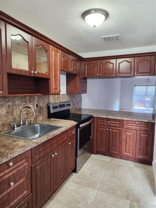 Photo - 401 SW 109th Ave Unit 24