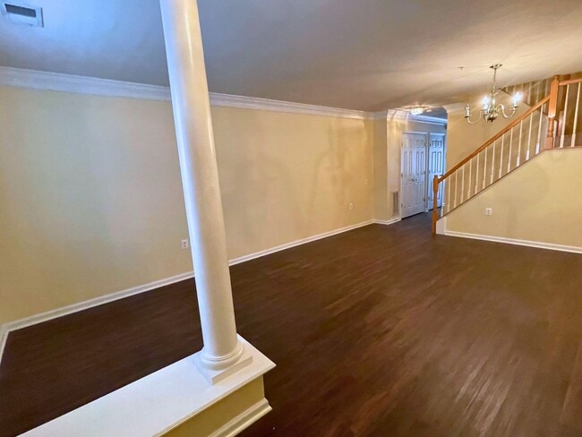 Photo - Beautiful 2BR, 2.5BA Townhouse Style Condo Near Old Town Alexandria