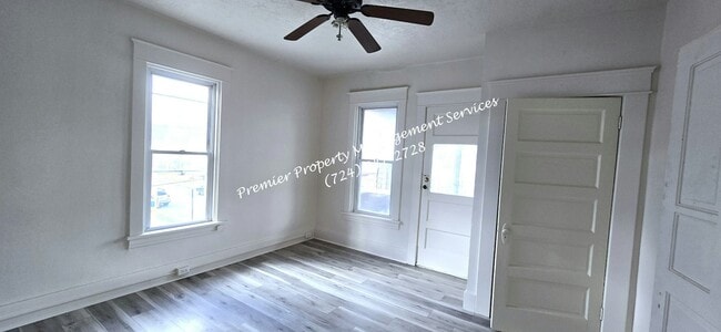 331 W North St Unit 5