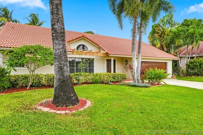 10798 Cypress Bend Dr