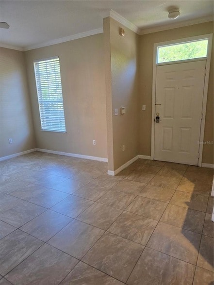 Photo - 9228 Lake Chase Island Way Unidad 9228