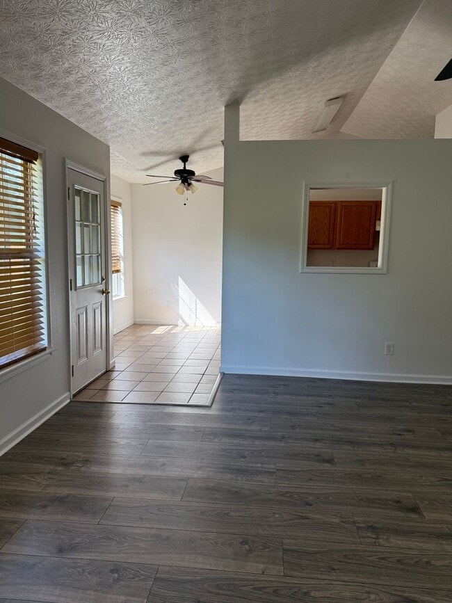 Photo - 3 Bedroom 2 Bathroom Ranch Home