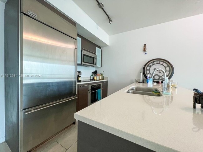 Photo - 55 SE 6th St Unidad 3706
