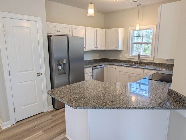 Photo - 116 Crab Claw Spit Ln