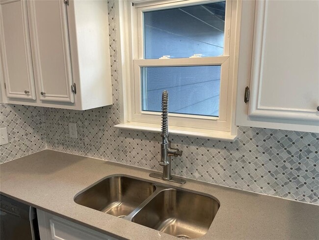 Building Photo - 4619 Jinx Ave Rental