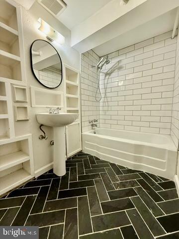 Photo - 920 Boucher Ave