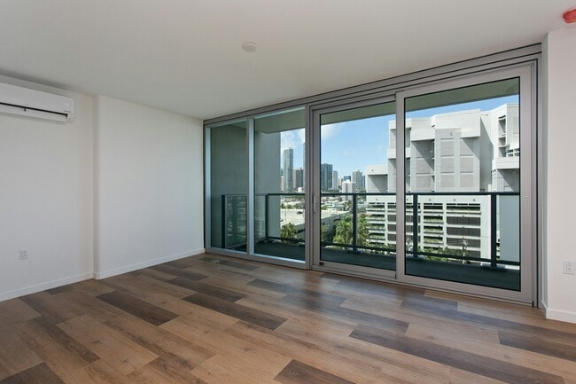 Photo - 1500 Rycroft St Unit 1008