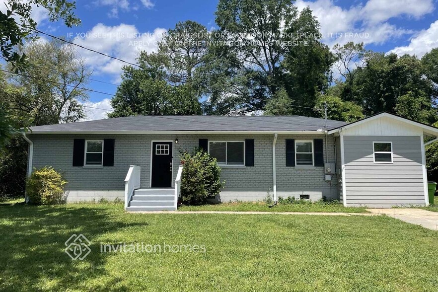 321 Hurt Rd SE