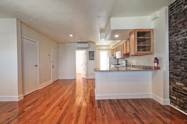 Photo - 1 Grimes St Unit 1