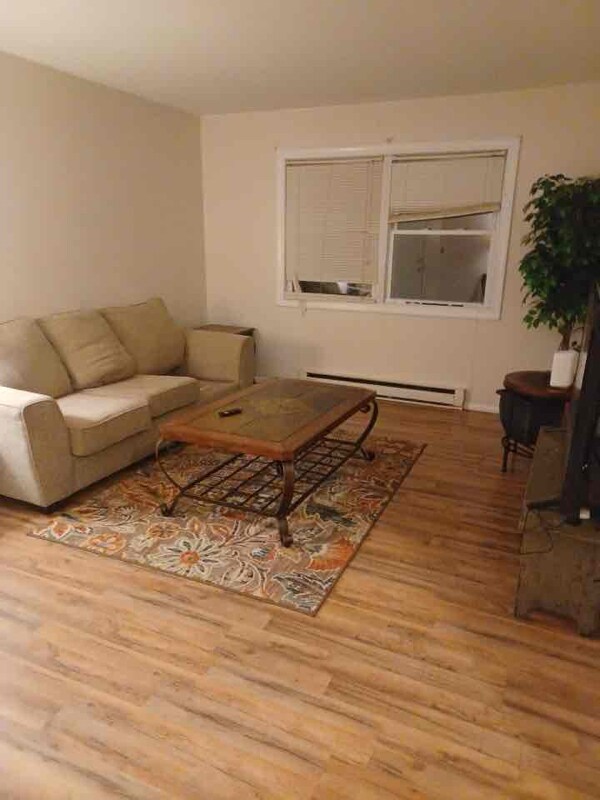 Photo - 819 Latimore Creek Rd Unit Apt D