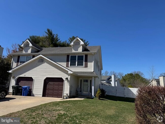 Building Photo - 119 Stoneham Dr Rental