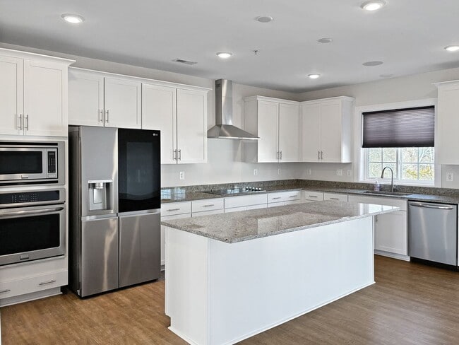 Photo - Modern 3 bed, 2.5 bath Townhouse in Henrico!