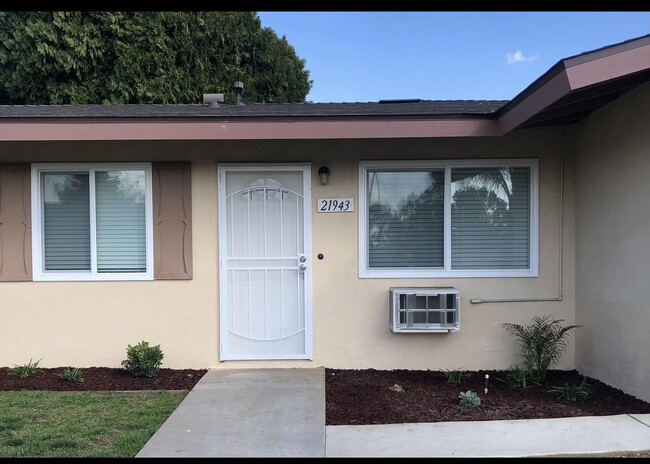 Building Photo - 21943 Vivienda Ave Unit 21943 Vivienda Ave, Grand Terrance