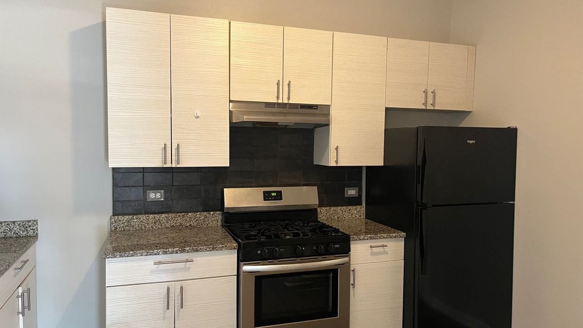 Photo - 8755 S Cottage Grove Ave Unit 1F