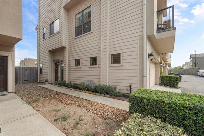 Photo - 10618 Clearview Villa Pl