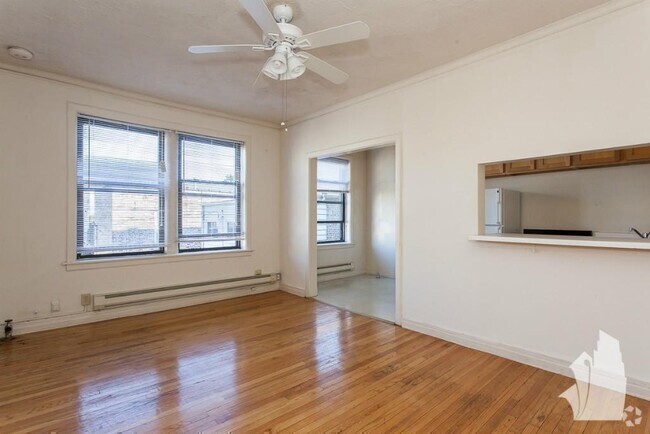 Building Photo - 1058 W George St Rental