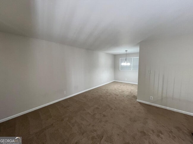 Building Photo - 2820 Ocean Valley Rd Rental