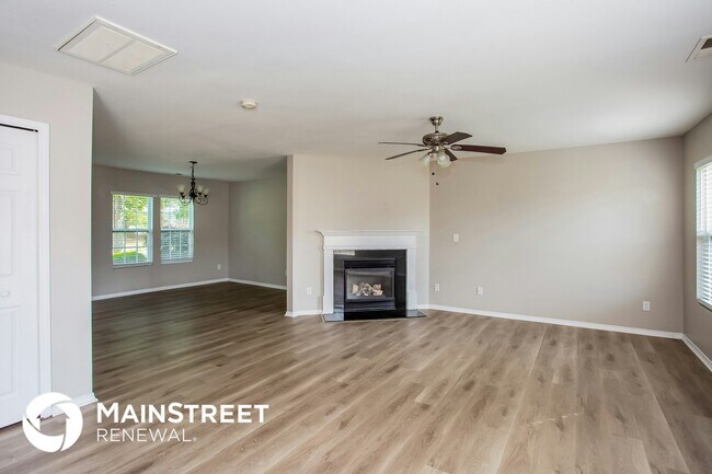 Photo - 3138 Buckleigh Dr